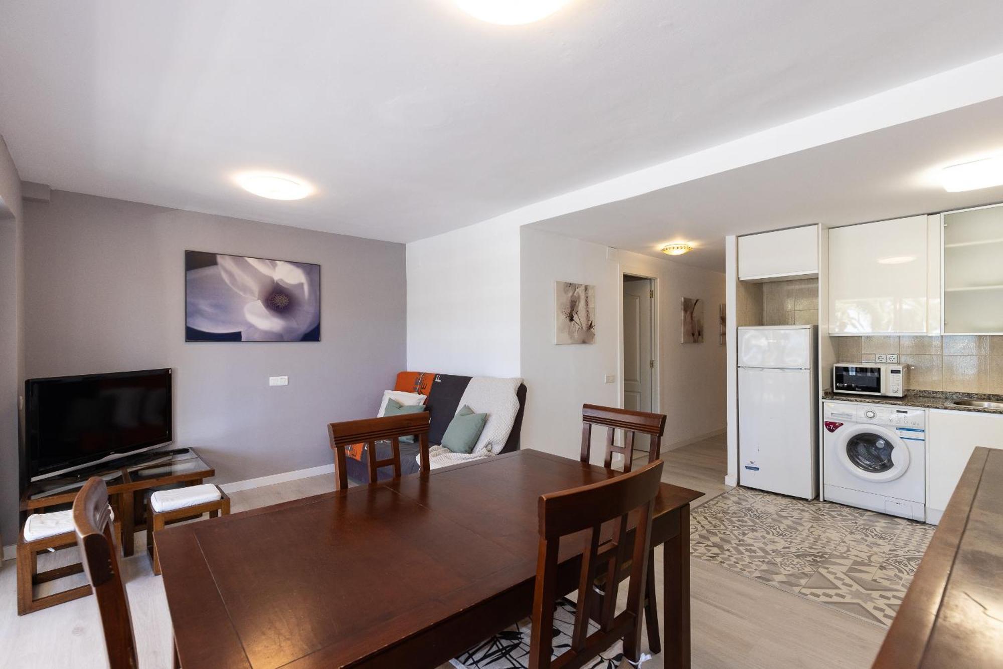 Uhc Rodas Apartments سالو الغرفة الصورة